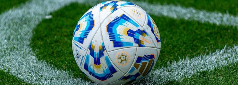 ideea de constructie terenuri de sport artificiale