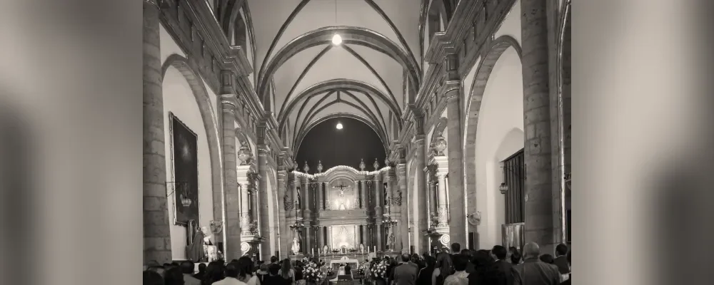 Peste 120 de mii de oameni au venit la pelerinajul din Iași
