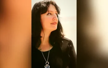 Tu citesti zilnic, el citeste doar de ziua ta? Schimba macar revista!